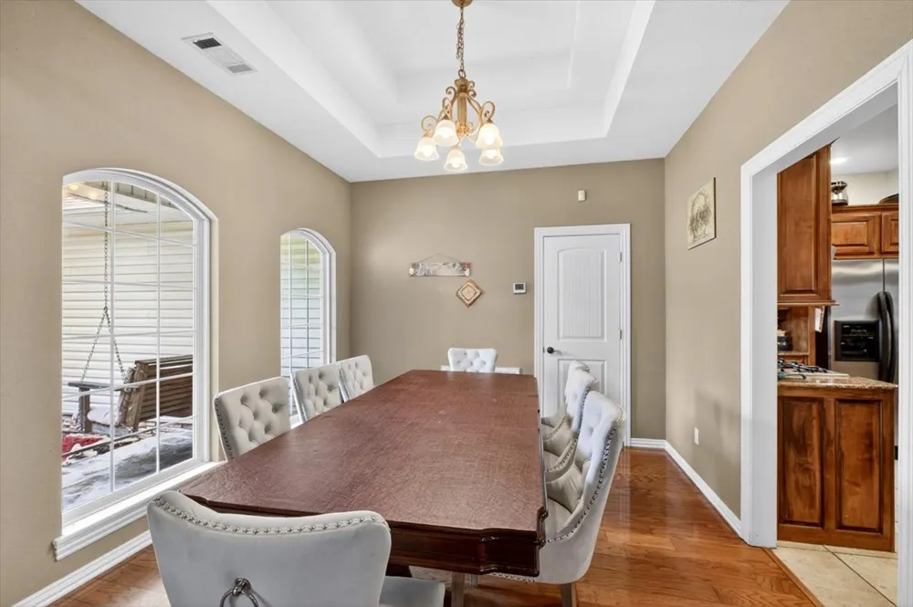 34800 Wolf Trail Wister, OK 74966