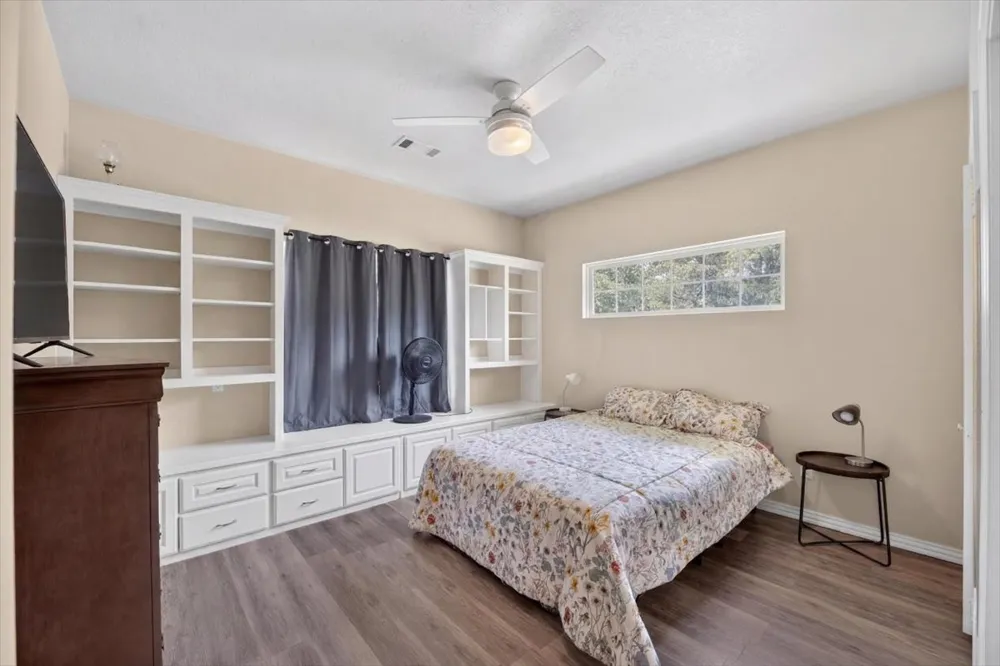 34800 Wolf Trail Wister, OK 74966