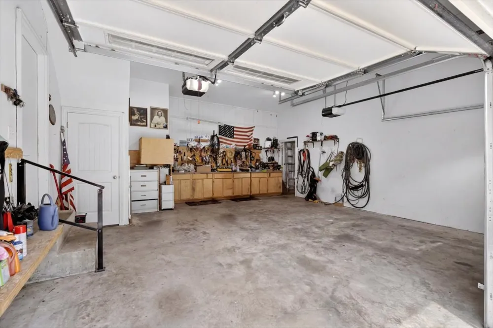 34800 Wolf Trail Wister, OK 74966