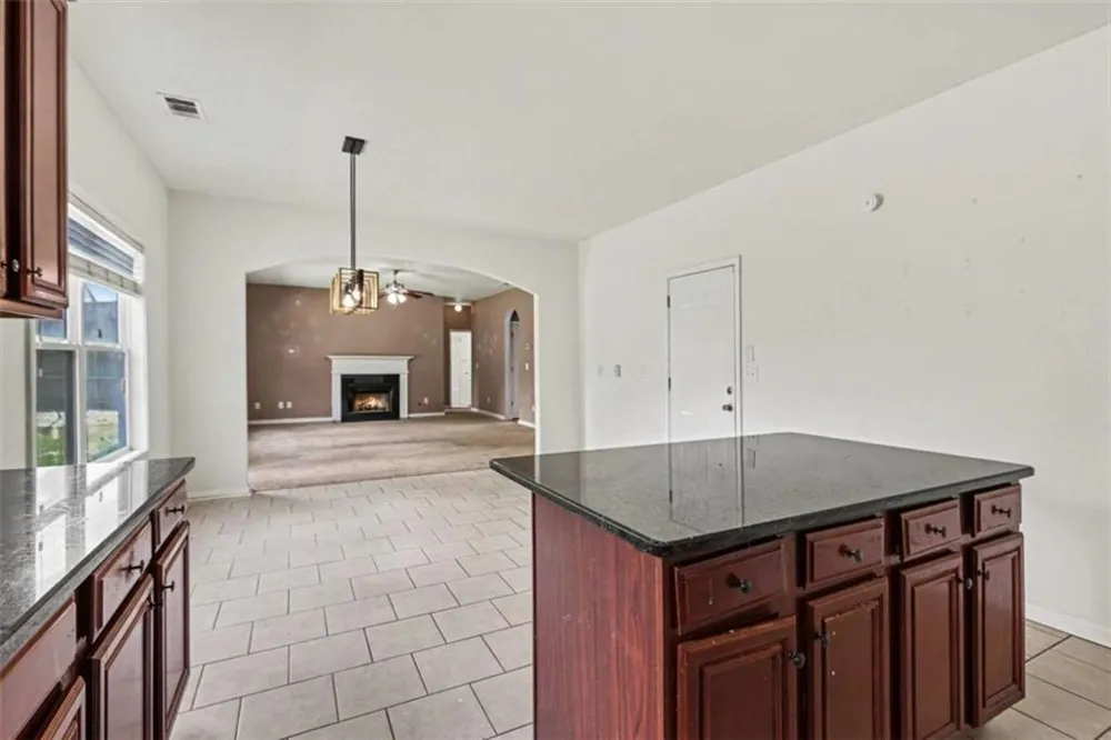 7969 Hawks Nest Trail Lithia Springs, GA 30122