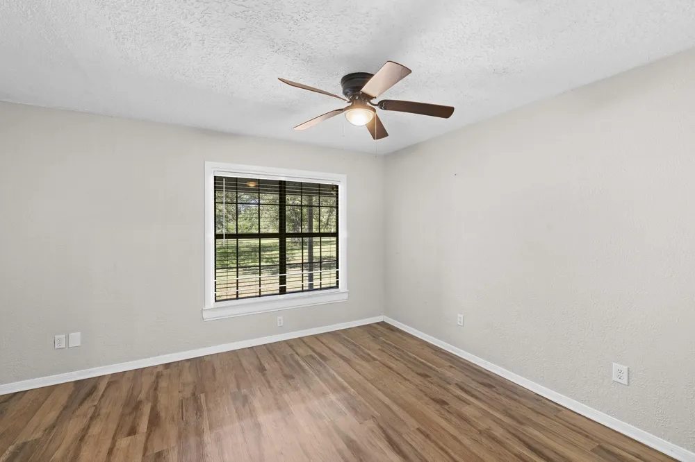 6388 Hurta Lane Bryan, TX 77808