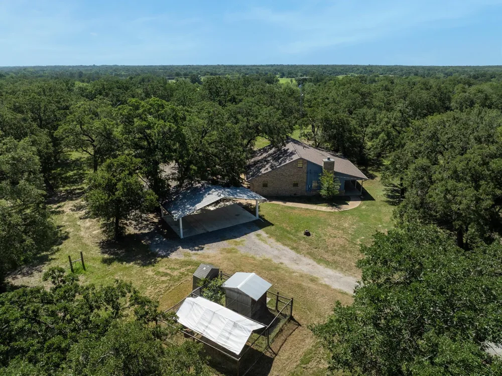 6388 Hurta Lane Bryan, TX 77808