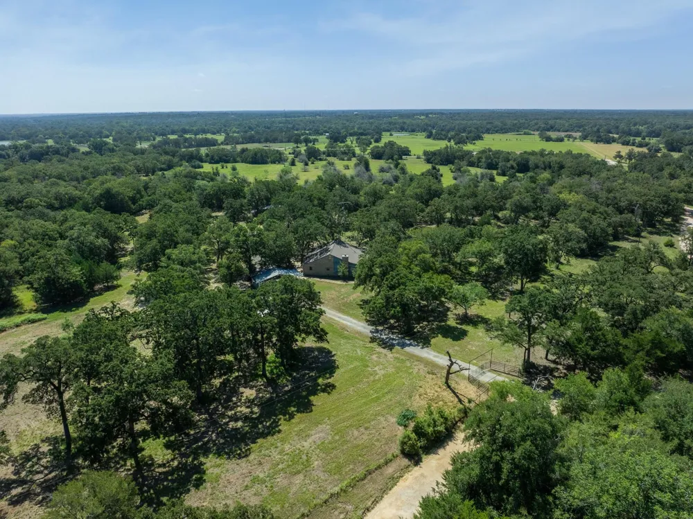 6388 Hurta Lane Bryan, TX 77808