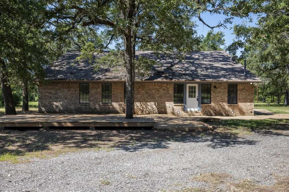 6388 Hurta Lane Bryan, TX 77808