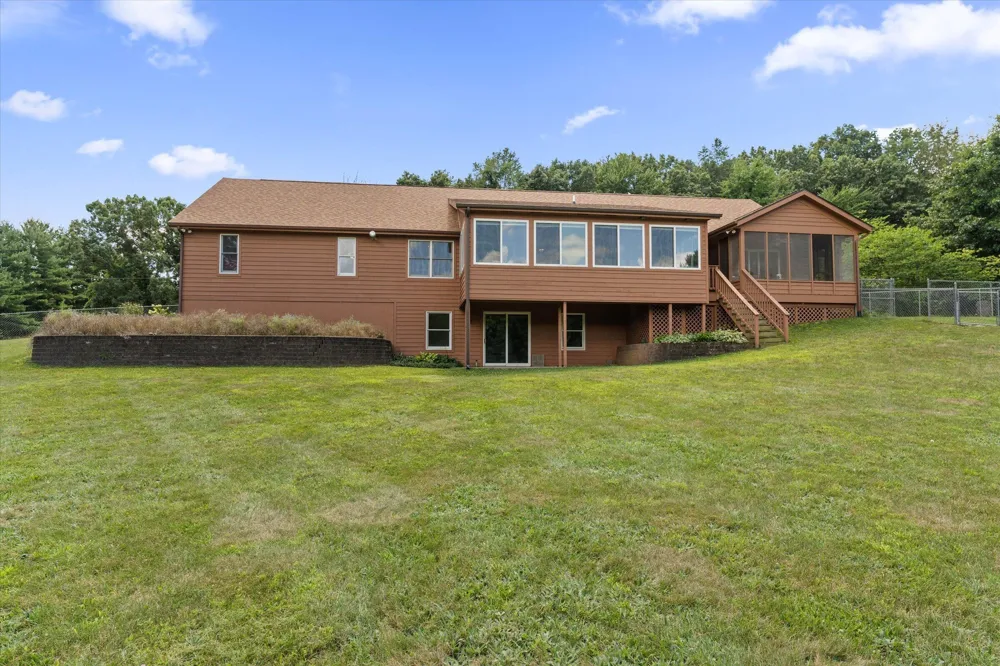 25028 Jefferson Center Street Cassopolis, MI 49031