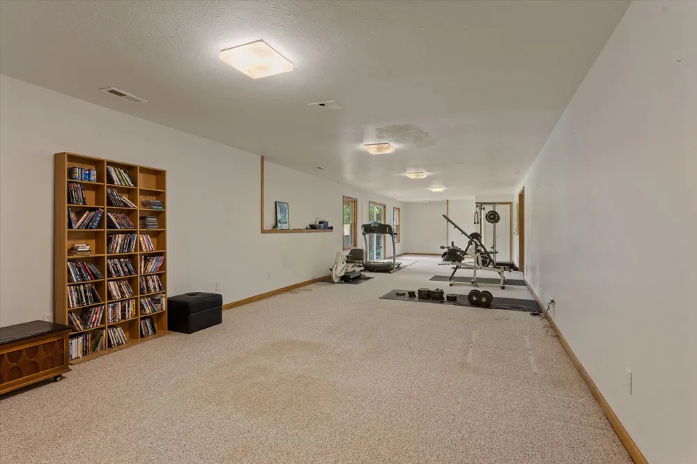 25028 Jefferson Center Street Cassopolis, MI 49031