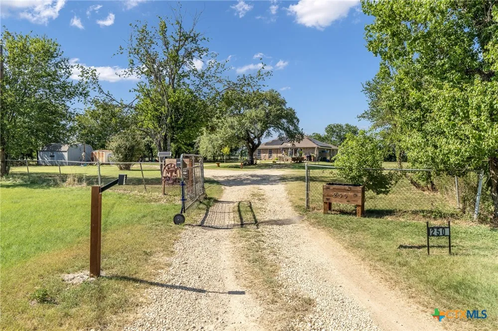 250 Capps Branch Lane Salado, TX 76571