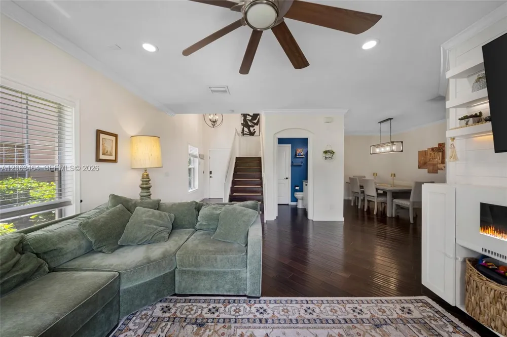 4501 Windmill Palm Way Green Acres, FL 33463