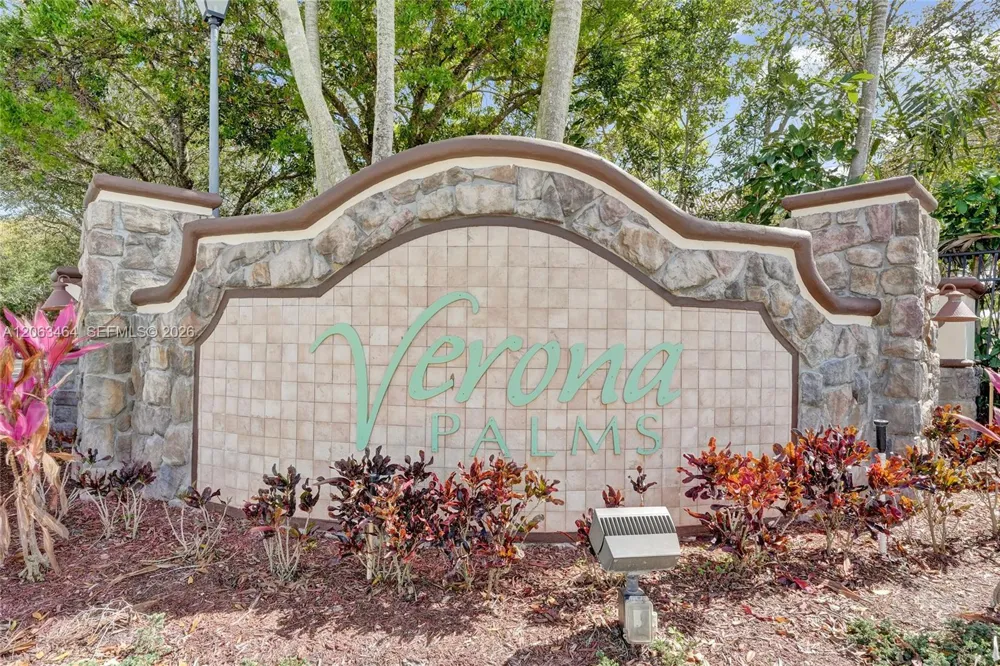 4501 Windmill Palm Way Green Acres, FL 33463