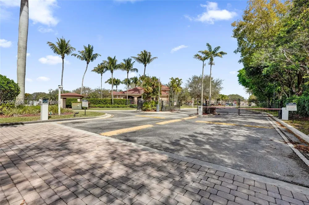 4501 Windmill Palm Way Green Acres, FL 33463