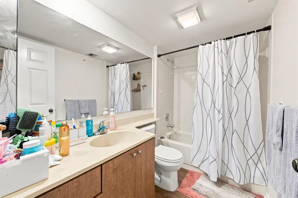 3515 VILLAGE BOULEVARD #206 West Palm Beach, FL 33409