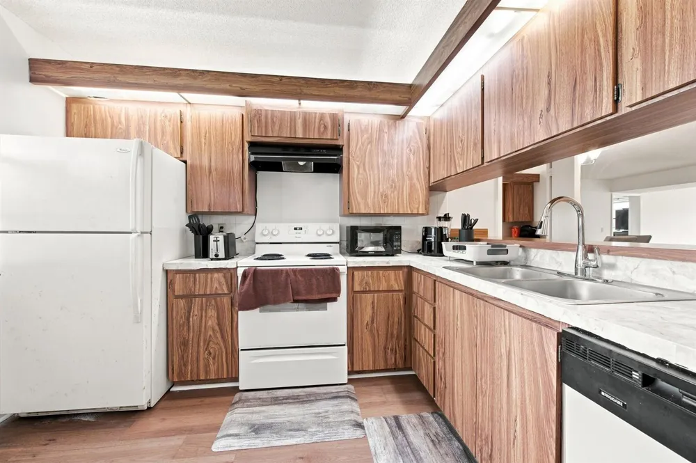 3515 VILLAGE BOULEVARD #206 West Palm Beach, FL 33409