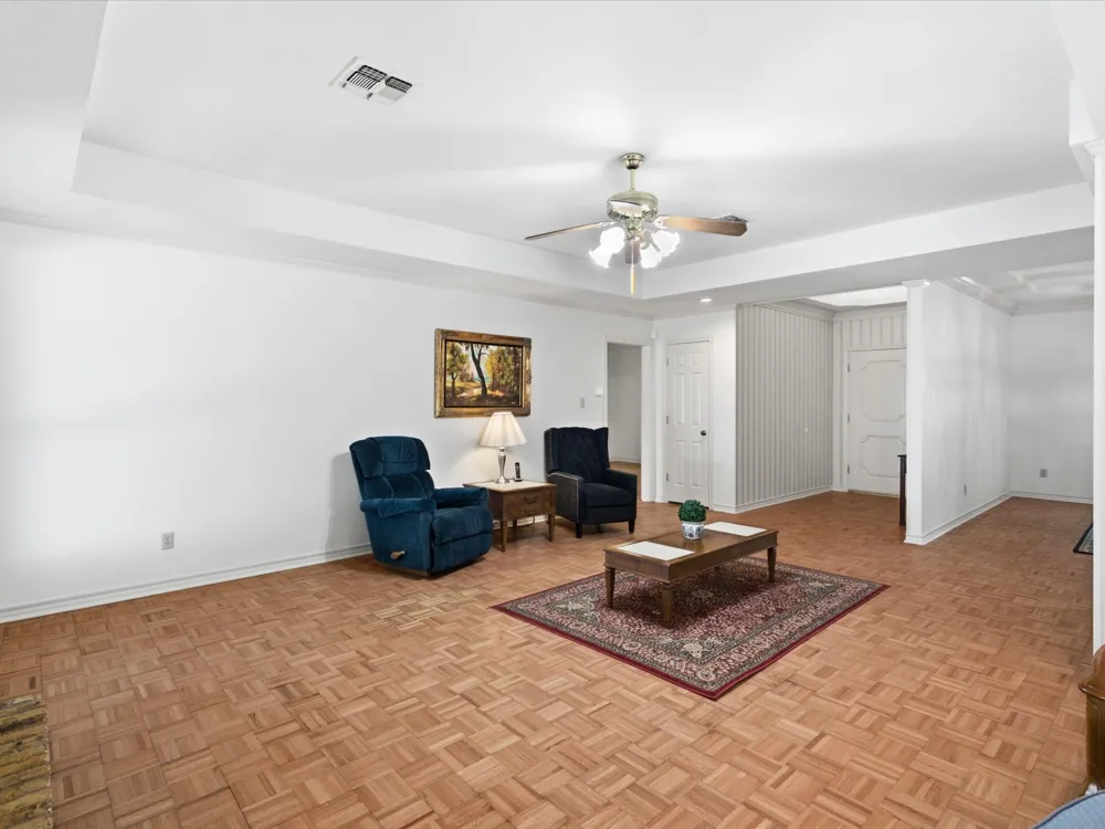 7005 Baseline Lane Fort Worth, TX 76133