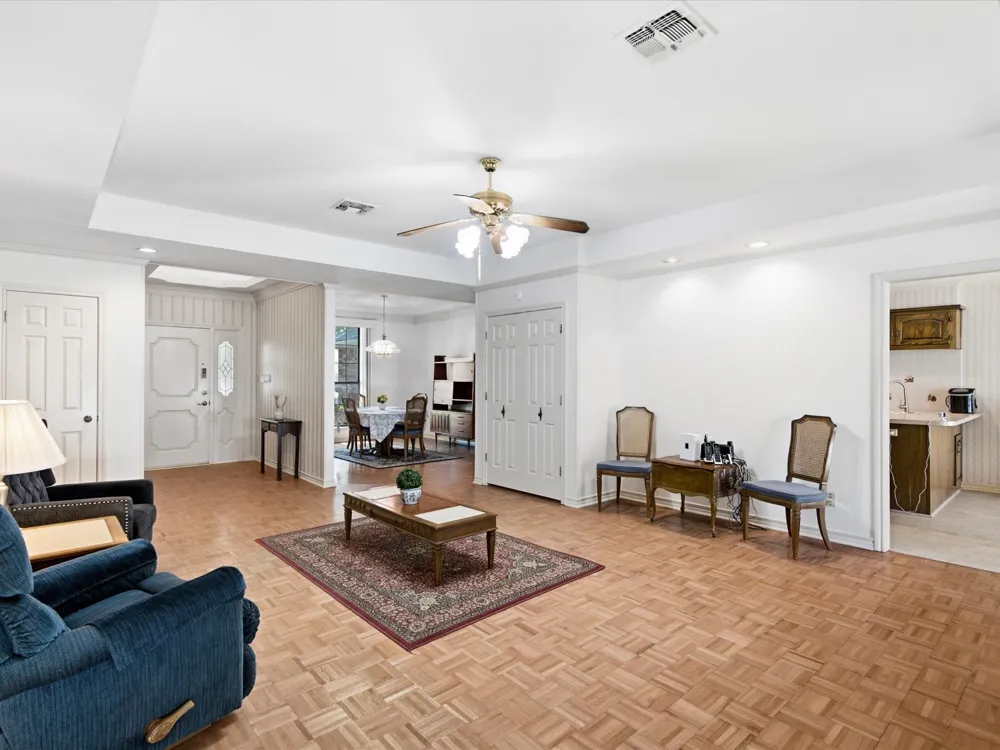 7005 Baseline Lane Fort Worth, TX 76133