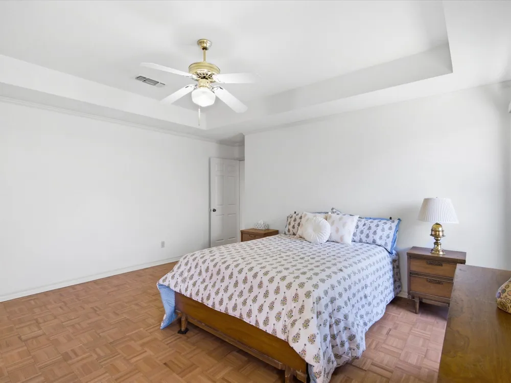 7005 Baseline Lane Fort Worth, TX 76133