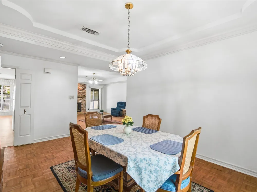 7005 Baseline Lane Fort Worth, TX 76133