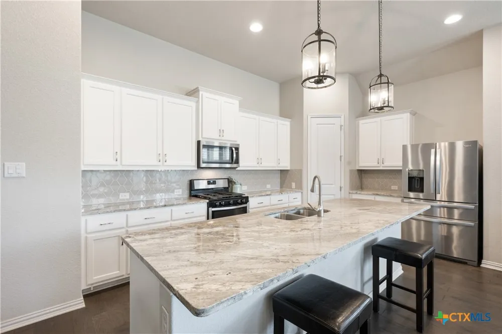 4221 Mercer Road Georgetown, TX 78628