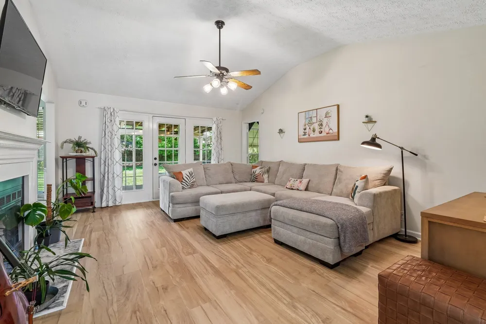 3529 Thornehill Dr Antioch, TN 37013