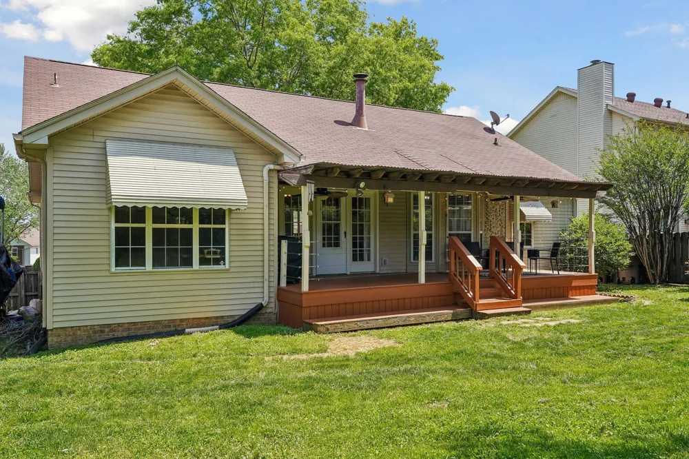 3529 Thornehill Dr Antioch, TN 37013