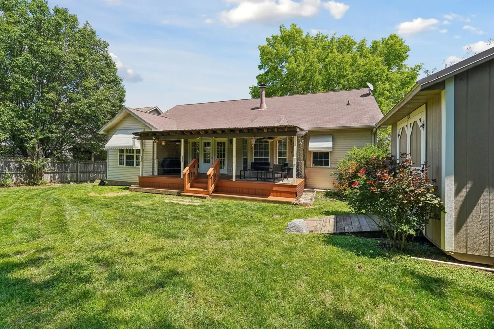3529 Thornehill Dr Antioch, TN 37013