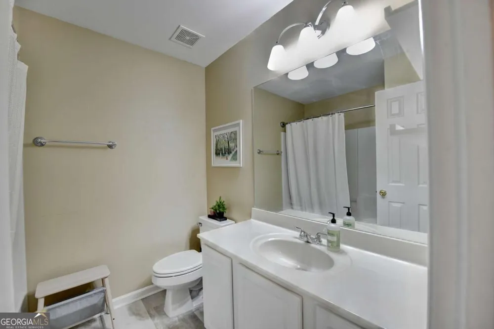 2172 Woodbriar DR Buford, GA 30518