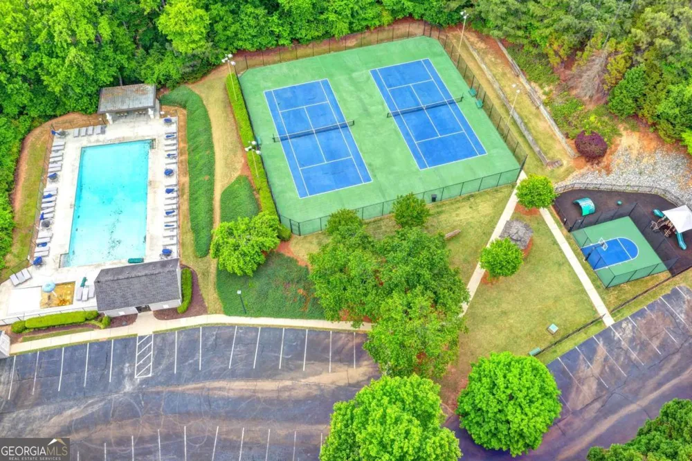 2172 Woodbriar DR Buford, GA 30518
