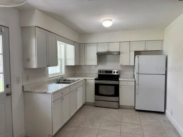 27127 FERNERY AVENUE Brooksville, FL 34602