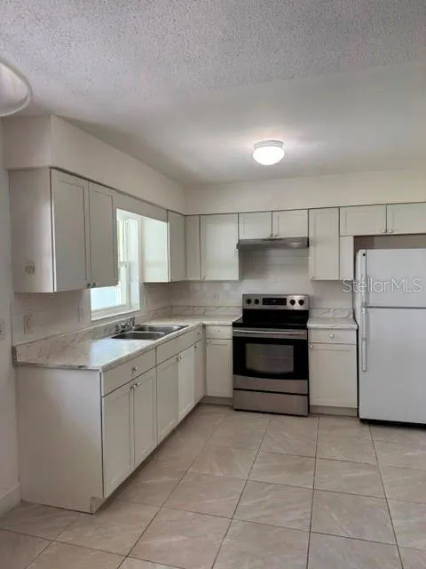 27127 FERNERY AVENUE Brooksville, FL 34602