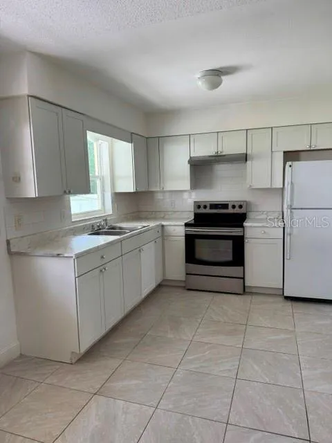 27127 FERNERY AVENUE Brooksville, FL 34602