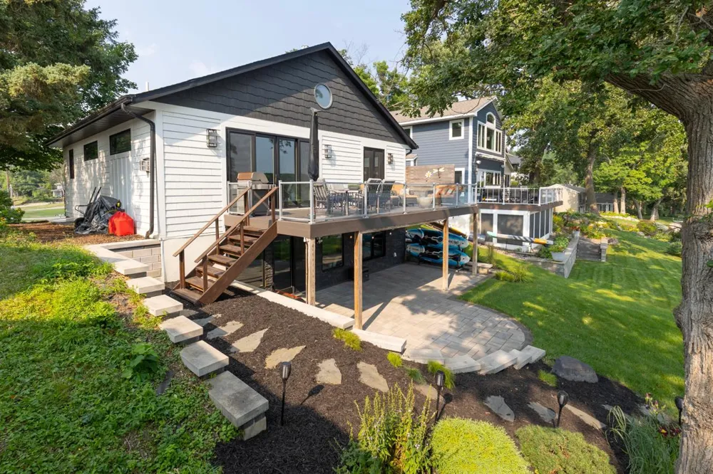 6199 Sinclair Road Mound, MN 55364