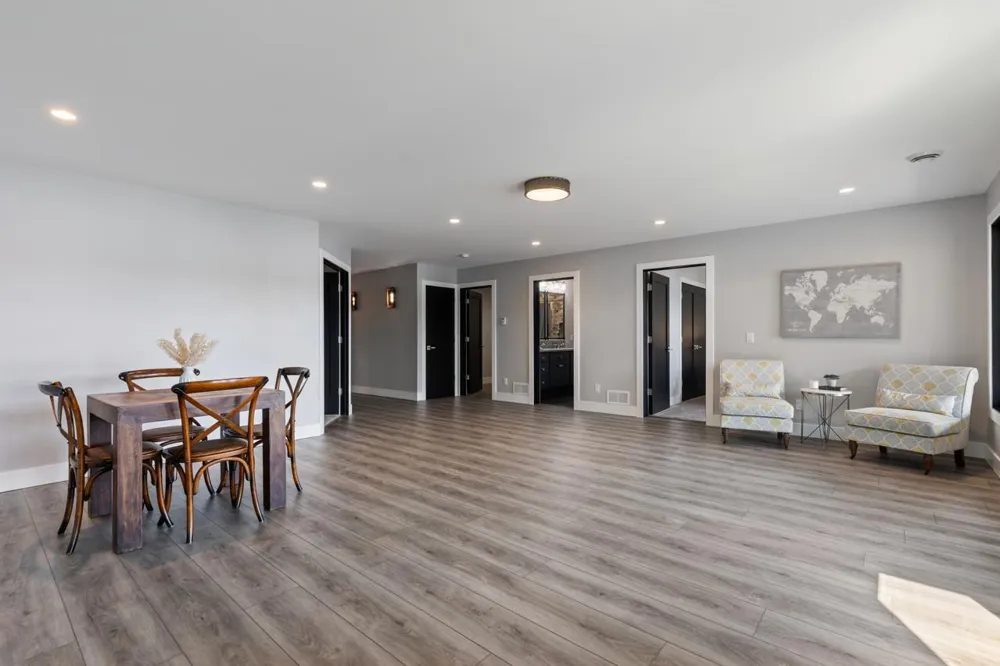 6199 Sinclair Road Mound, MN 55364