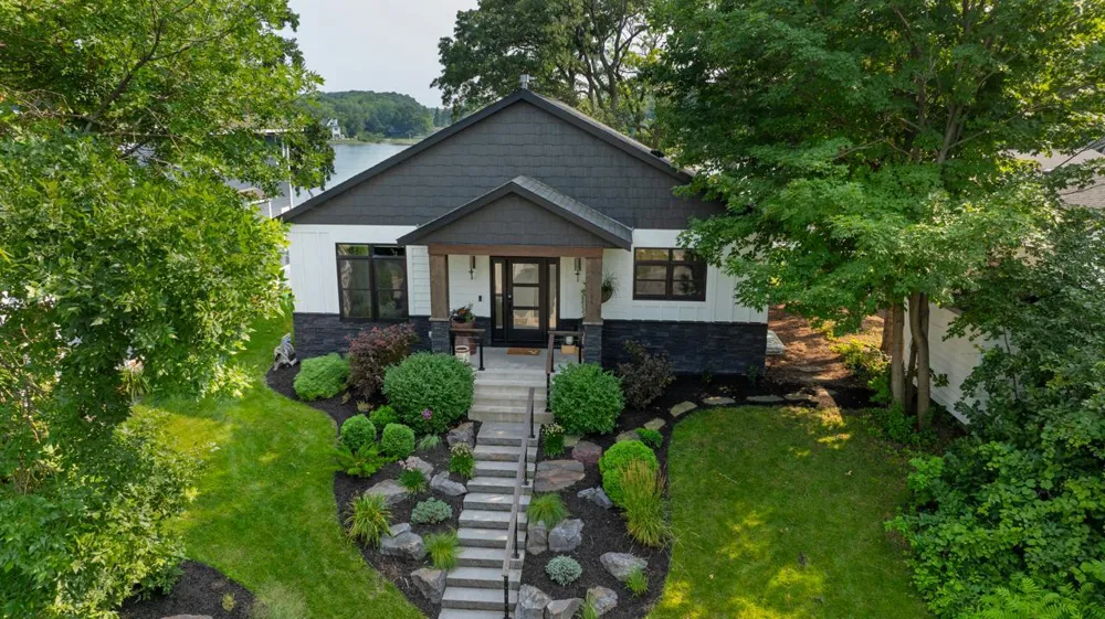 6199 Sinclair Road Mound, MN 55364