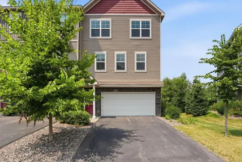 9669 Olive Lane