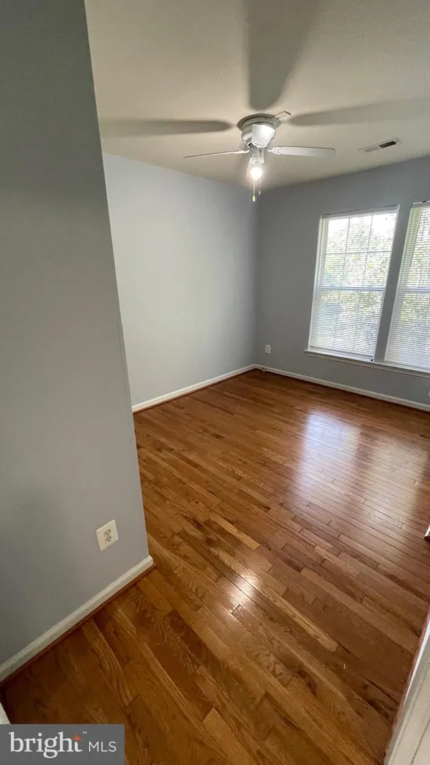 23065 POTOMAC HILL SQUARE Sterling, VA 20166
