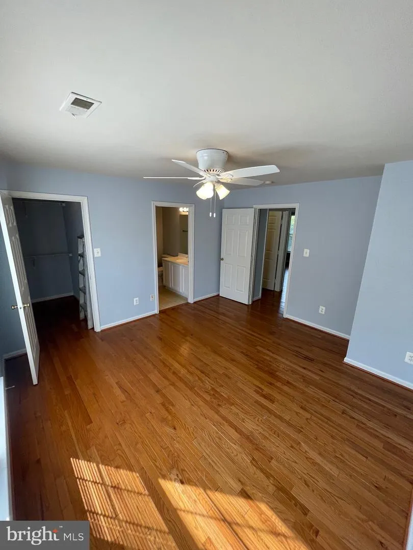 23065 POTOMAC HILL SQUARE Sterling, VA 20166