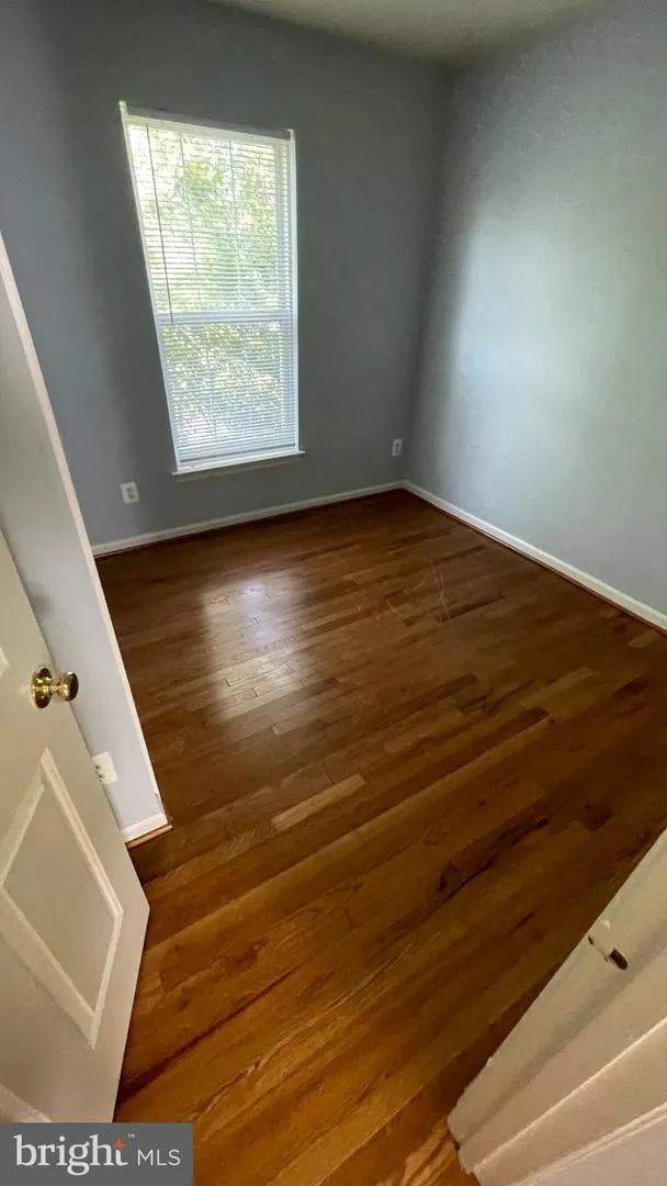 23065 POTOMAC HILL SQUARE Sterling, VA 20166