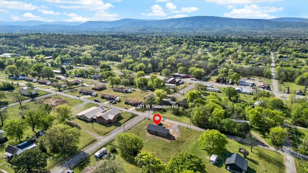 301 Swanson Road McCurtain, OK 74944