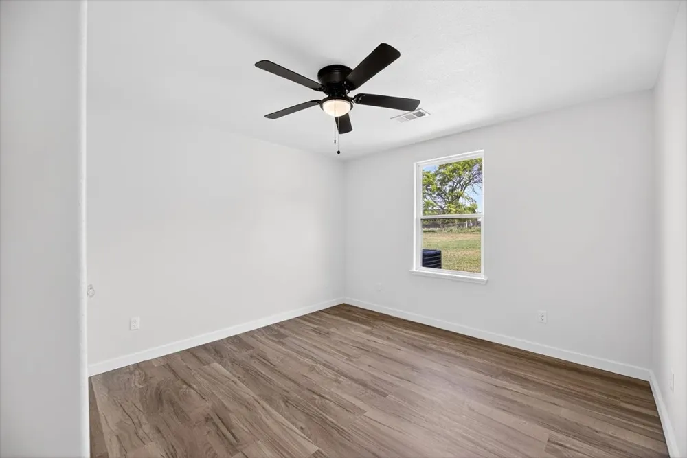 301 Swanson Road McCurtain, OK 74944