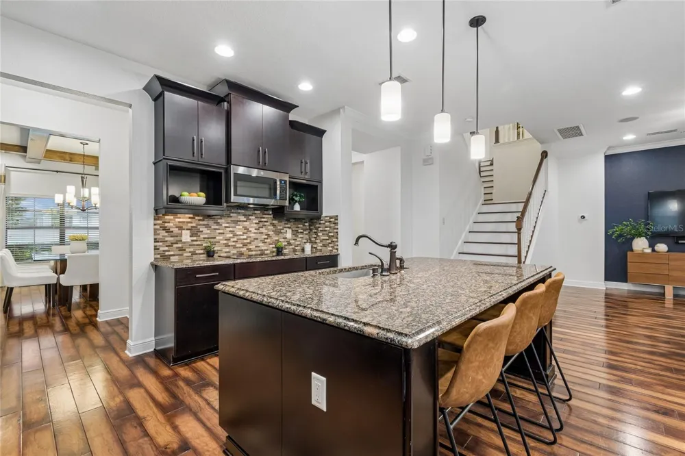 1657 FEATHER GRASS LOOP Lutz, FL 33558