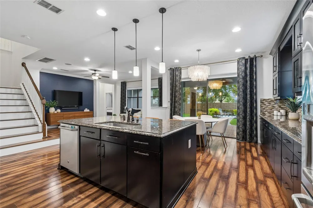 1657 FEATHER GRASS LOOP Lutz, FL 33558