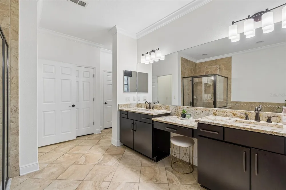 1657 FEATHER GRASS LOOP Lutz, FL 33558