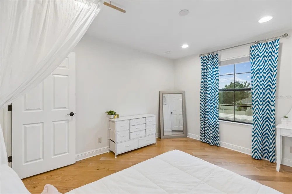 1657 FEATHER GRASS LOOP Lutz, FL 33558