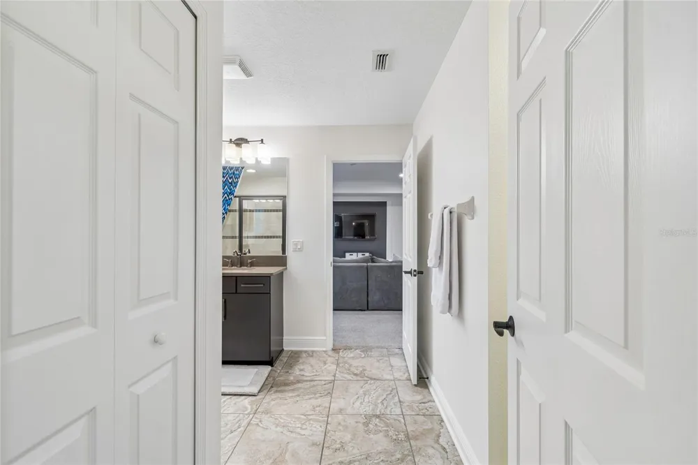1657 FEATHER GRASS LOOP Lutz, FL 33558