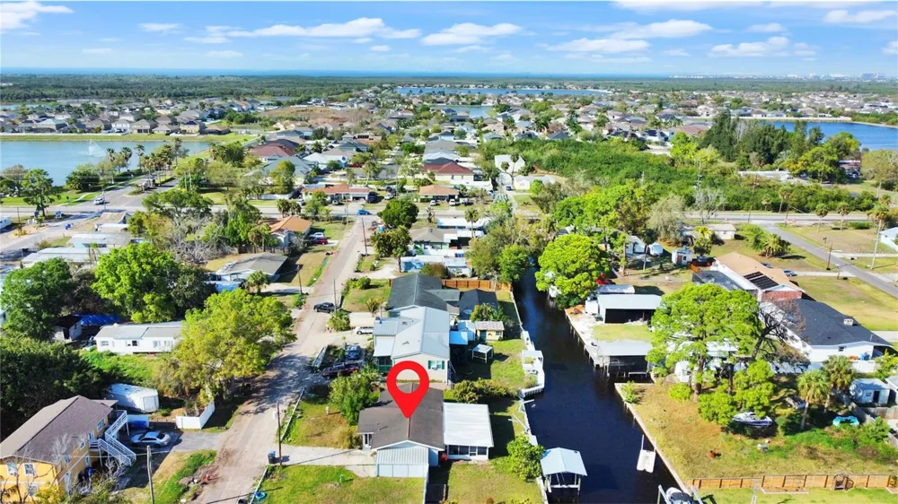 133 NW 18TH STREET Ruskin, FL 33570