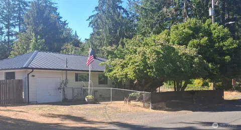 703 S 16th Street