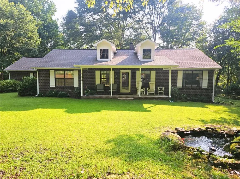 816 Bruce Jackson Road Newnan, GA 30263