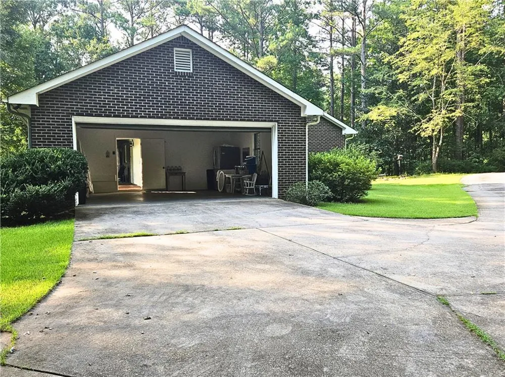 816 Bruce Jackson Road Newnan, GA 30263
