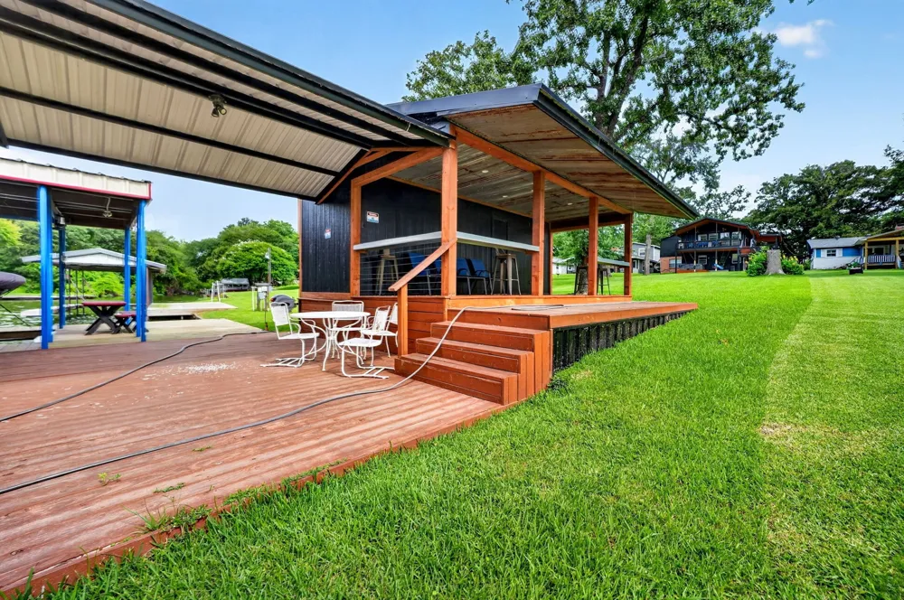 10115 Comanche Quinlan, TX 75474