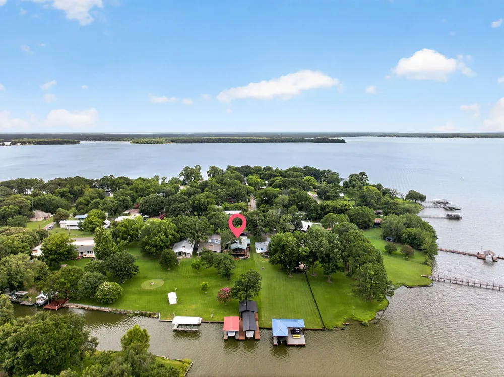 10115 Comanche Quinlan, TX 75474