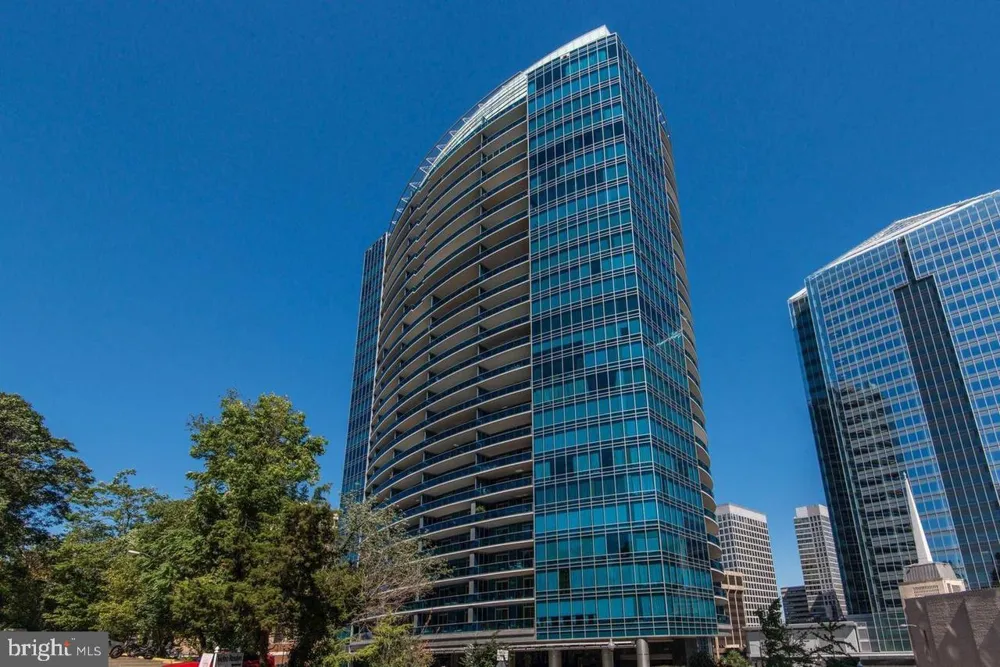 1881 NASH STREET #1607 Arlington, VA 22209